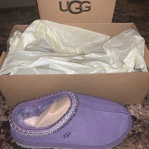 UGG NIB Tasman Slip on